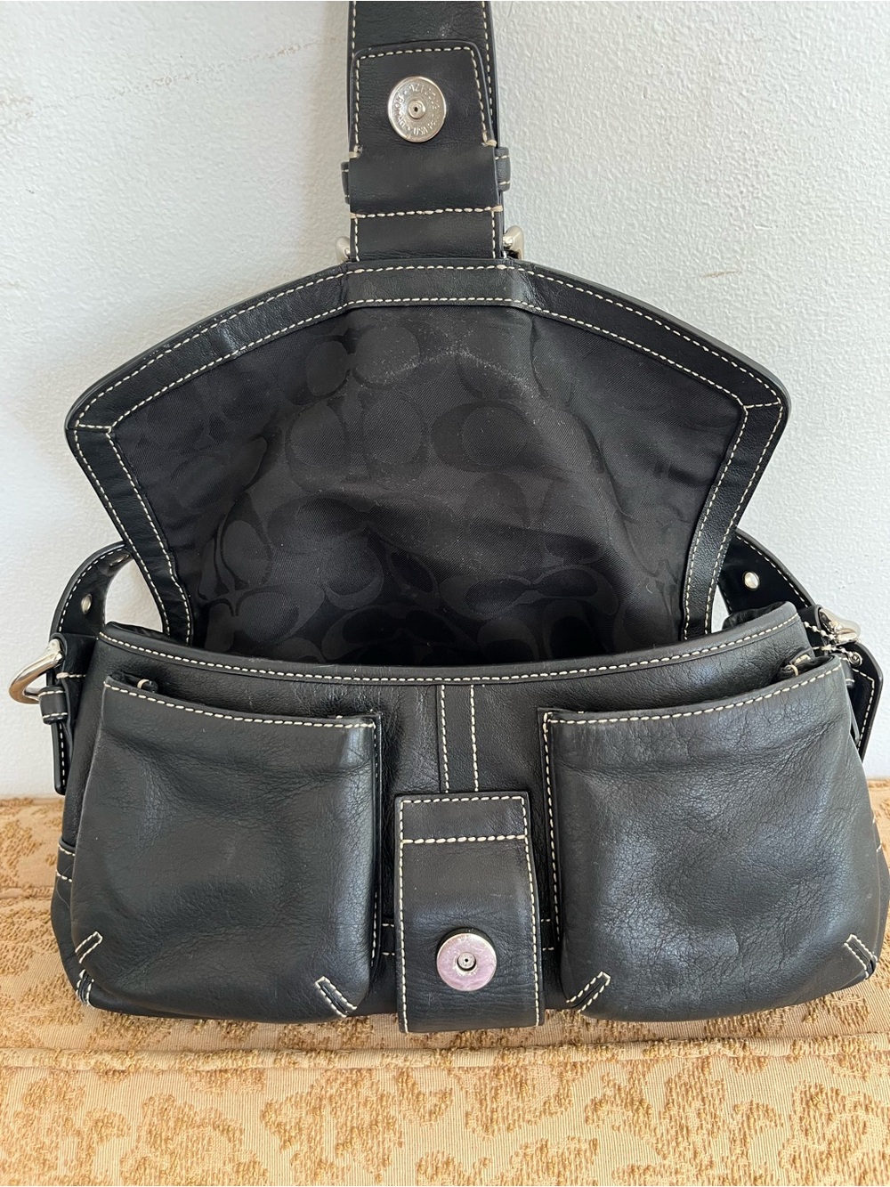 Coach Vintage Y2K Soho Shoulder Bag, 3653 Black Leather Hobo Buckle - Picture 10 of 12